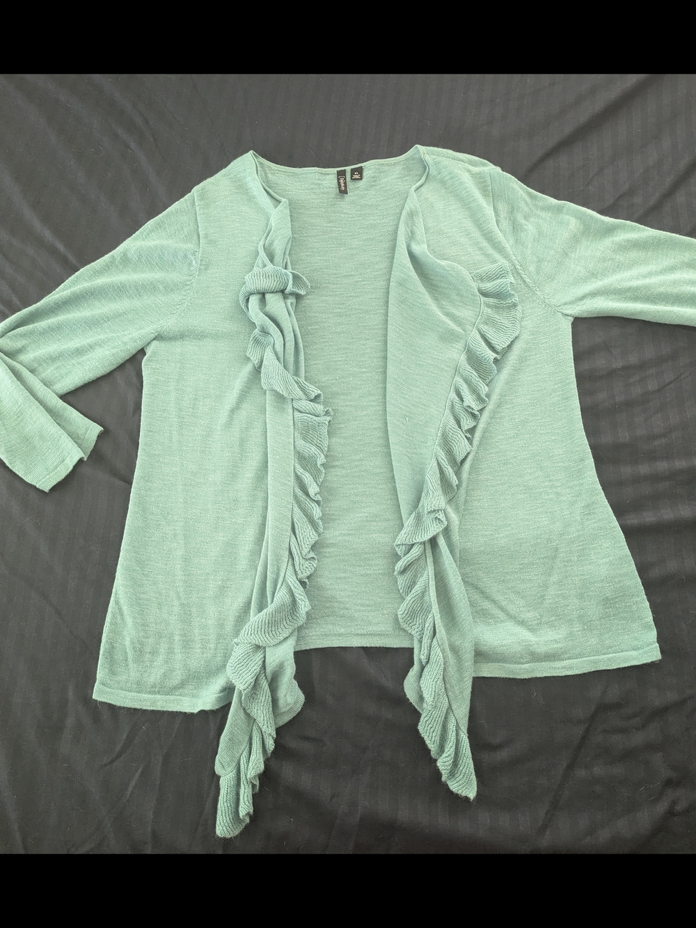 Relativity Ruffled Cardigan - Picture 2 of 10